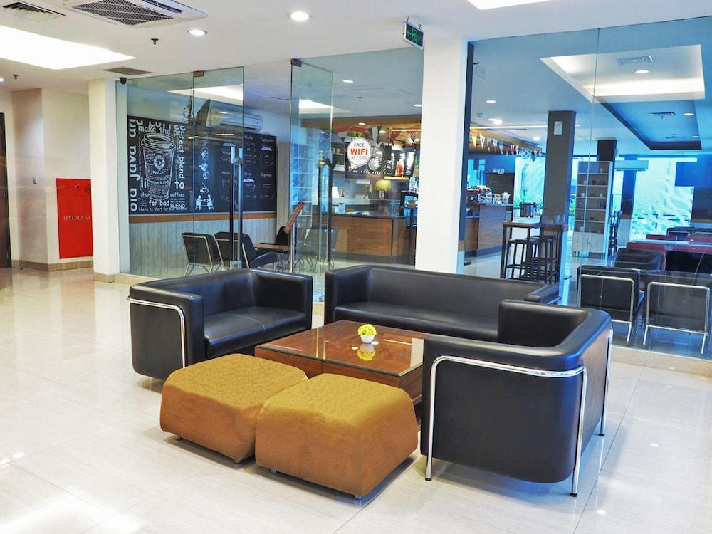 D'Primahotel Itc Mangga Dua Yakarta Exterior foto