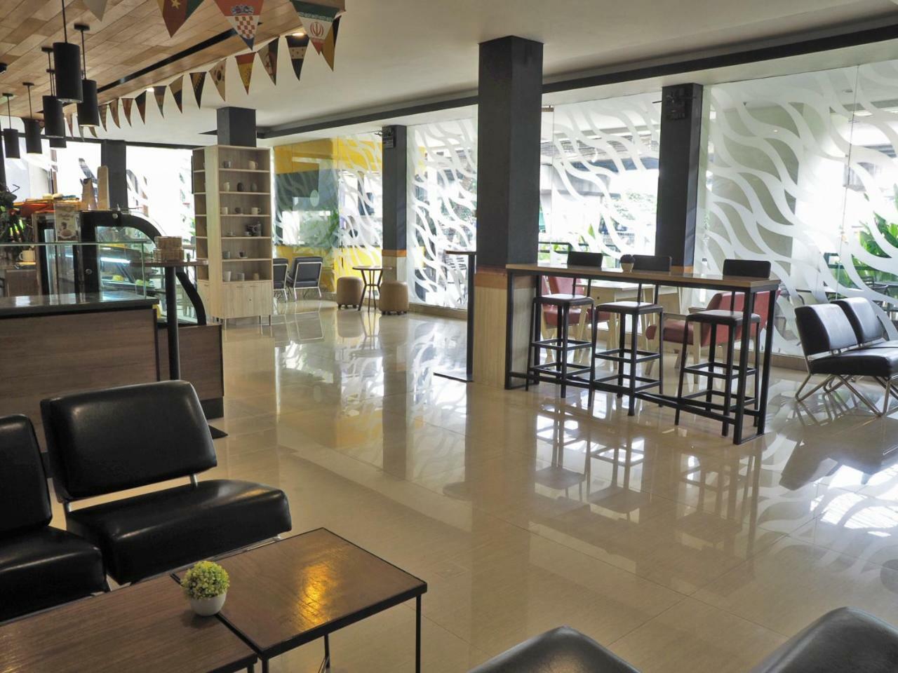 D'Primahotel Itc Mangga Dua Yakarta Exterior foto